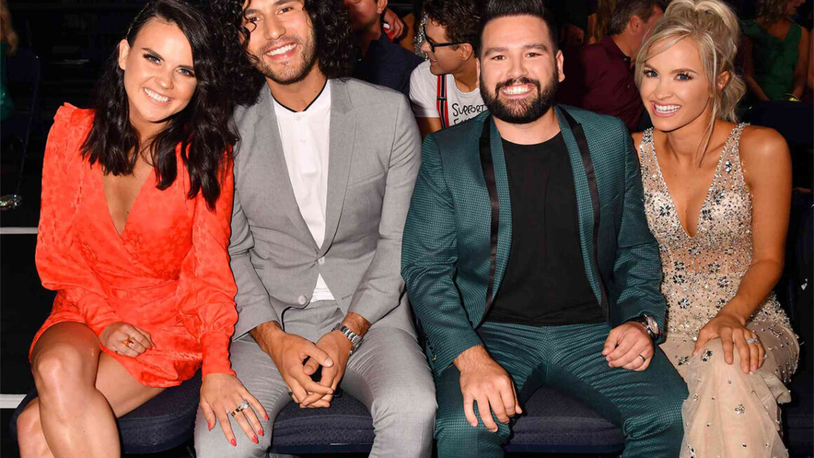 Dan and Shay Wife Died