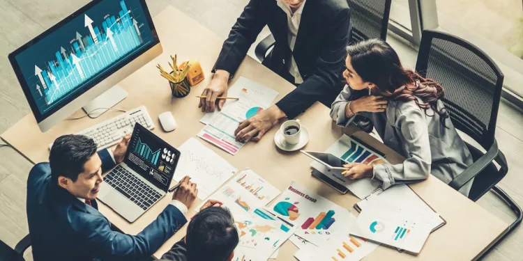 Crew Disquantified Org
